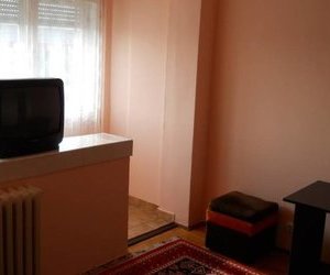 Apartament 2 camere de inchiriat Boul Rosu