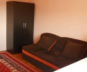 Apartament 2 camere de inchiriat Boul Rosu