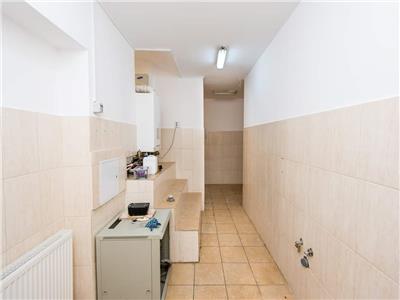 SPATIU COMERCIAL DE INCHIRIAT km .0