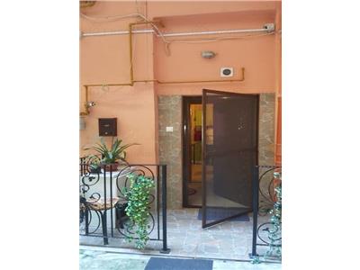 Apartament Ultracentral 4 camere spatios si luminos 1912