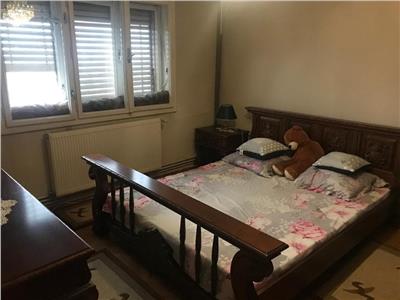 Apartament 3 camere de inchiriat Vlaicu