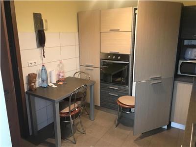 Apartament 3 camere de inchiriat Vlaicu