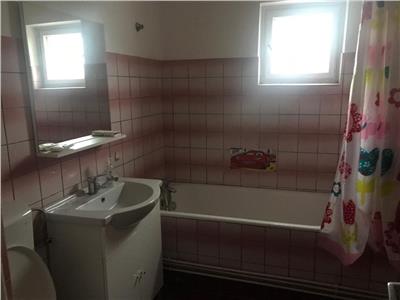 Apartament 3 camere de inchiriat Vlaicu