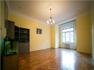 APARTAMENT 3 CAMERE ZONA ULTRACENTRALA 1938
