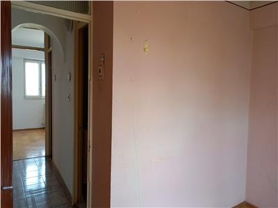 APARTAMENT 4 CAMERE IN VLAICU COD 1989
