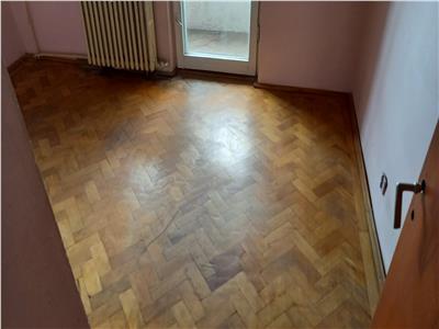 APARTAMENT 4 CAMERE IN VLAICU COD 1989