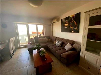 De inchiriat apartament 3 camere CENTRAL!