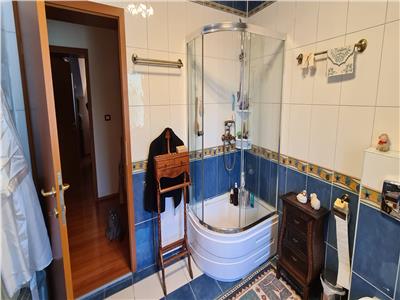 VILA DE VANZARE ARADUL NOU