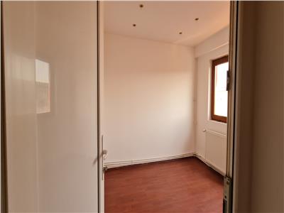 APARTAMENT 3 CAMERE ALFA