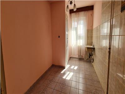 APARTAMENT 3 CAMERE VLAICU, ARAD!