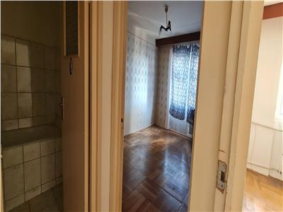 APARTAMENT 3 CAMERE VLAICU, ARAD!