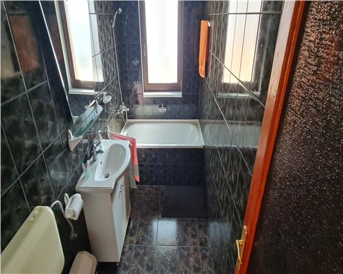 APARTAMENT IDEAL BIROURI