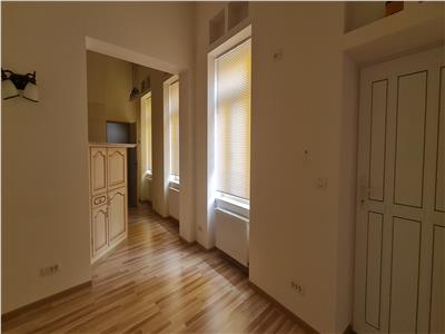 APARTAMNT 3 CAMERE ULTRACNTRAL