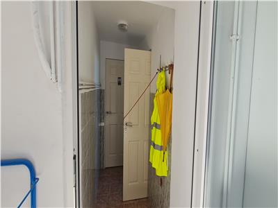 TEREN CU CLADIRI FUNCTII MULTIPLE