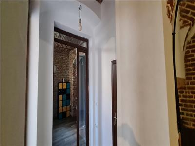 SPATIU COMERCIAL ULTRACENTRAL DEMISOL