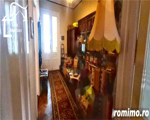APARTAMENT  CAMERE MARI ULTRACENTRAL