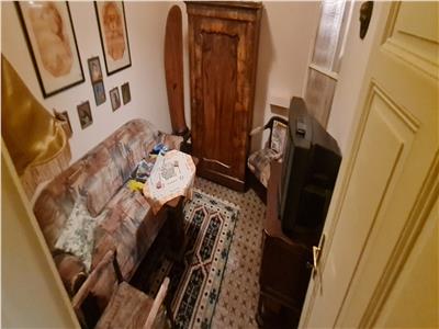 APARTAMENT  CAMERE MARI ULTRACENTRAL