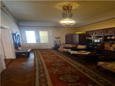 APARTAMENT  CAMERE MARI ULTRACENTRAL