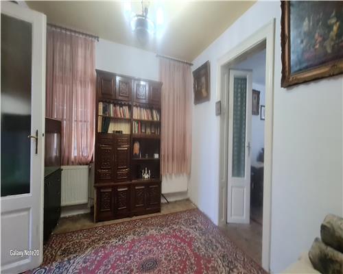 APARTAMENT 3 CAMERE ULTRACENTRAL