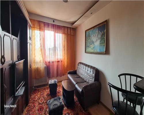 GARSONIERA COMPLECT ECHIPATA GRADISTE