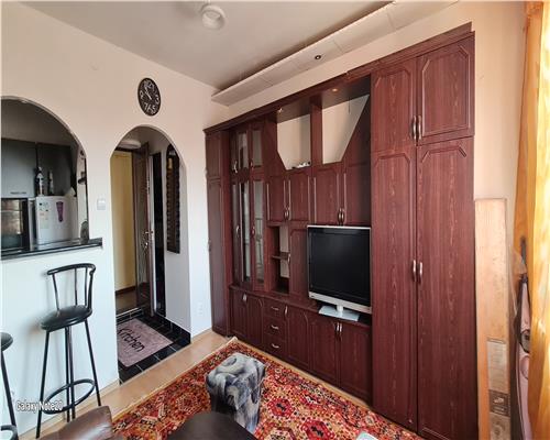 GARSONIERA COMPLECT ECHIPATA GRADISTE