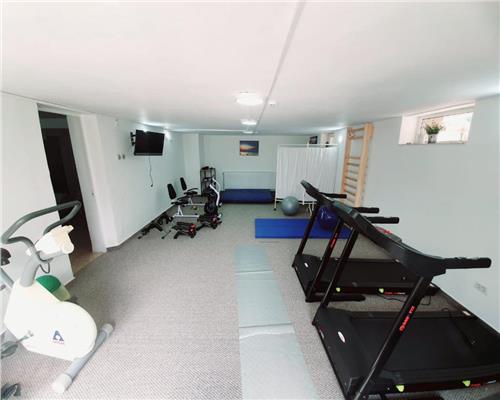 IMOBIL MULTIFUNCTIONAL IN ARADUL NOU