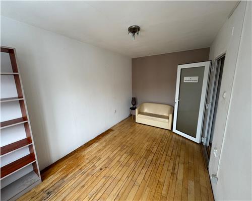 APARTAMENT  IN ZONA ULTRACENTRALA DE INCHIRIAT