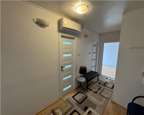 APARTAMENT  IN ZONA ULTRACENTRALA DE INCHIRIAT