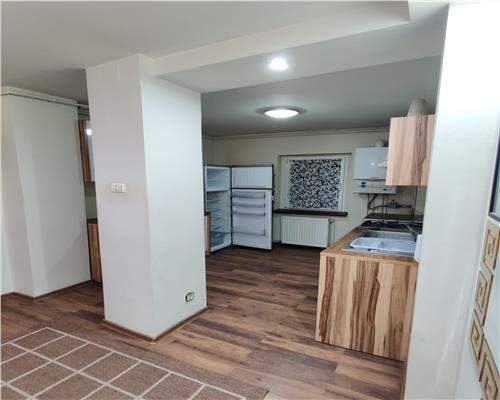 Apartament 72 mp decomandat Micalaca zona 300