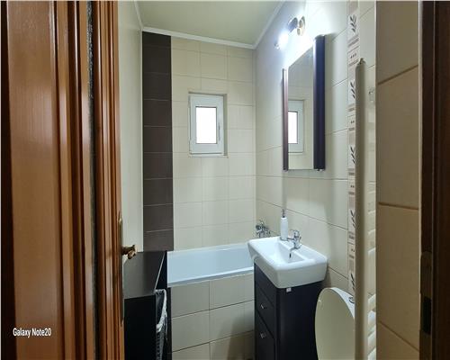 Apartament 72 mp decomandat Micalaca zona 300