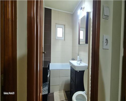 Apartament 72 mp decomandat Micalaca zona 300