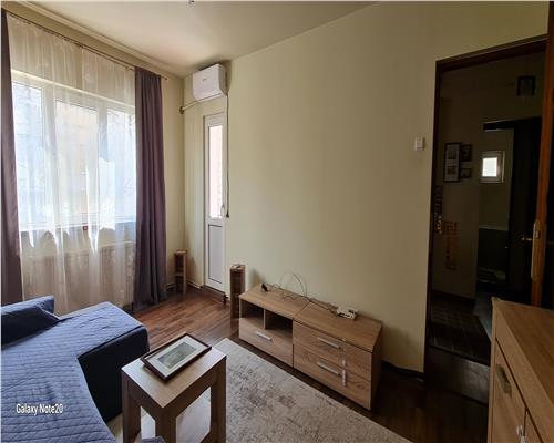 Apartament 72 mp decomandat Micalaca zona 300