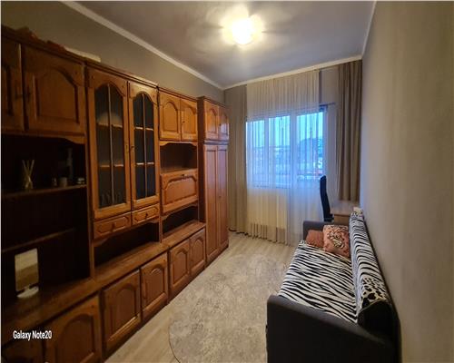 DOUA CAMERE ETAJ 1 ARADUL NOU