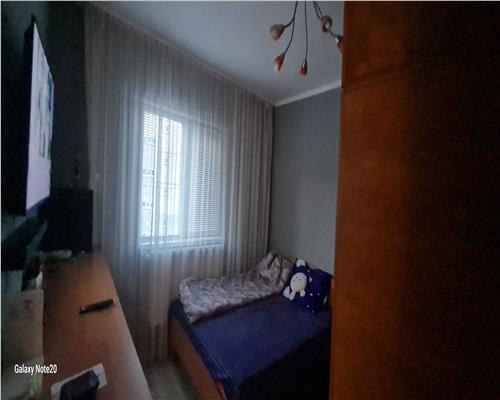 DOUA CAMERE ETAJ 1 ARADUL NOU