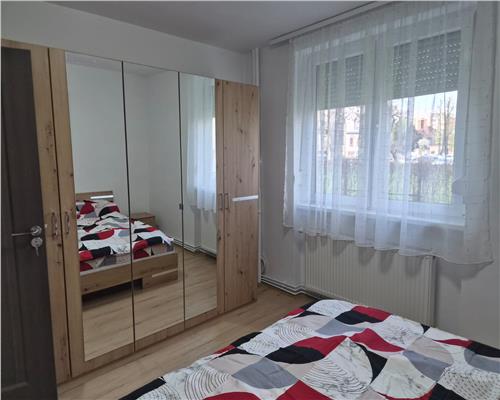 DE INCHIRIAT DOUA CAMERE ZONA UTA