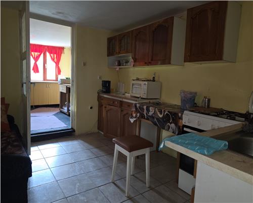 CASA DE VANZARE ZONA TABACOVICI