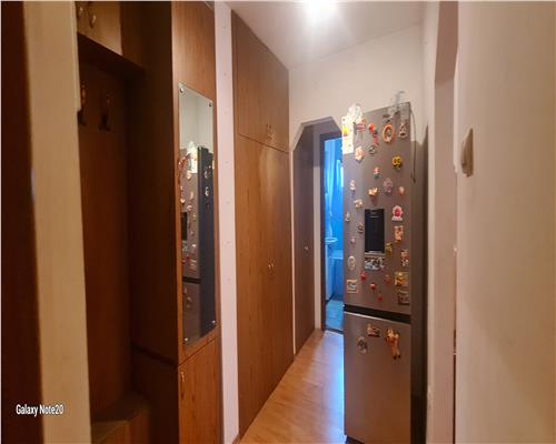 APARTAMENT DOUA CAMERE DECOMANDAT UTA
