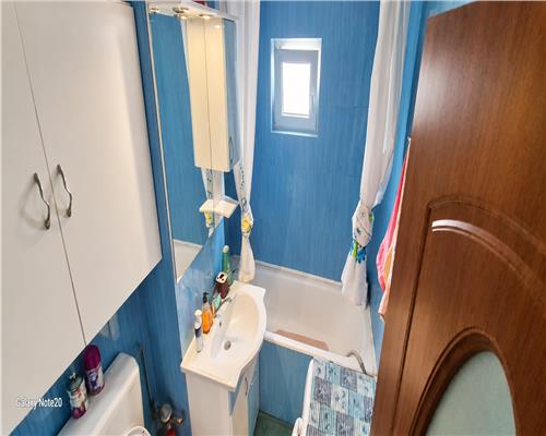 APARTAMENT DOUA CAMERE DECOMANDAT UTA