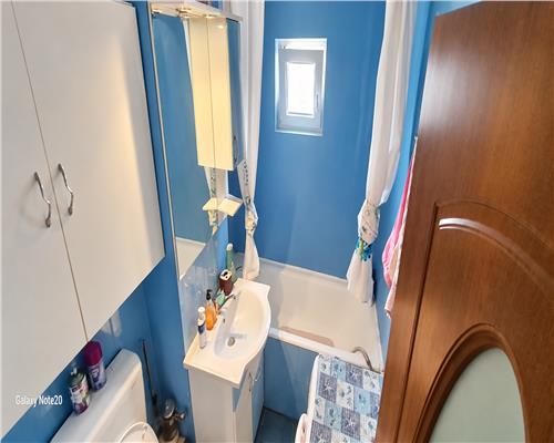 APARTAMENT DOUA CAMERE DECOMANDAT UTA