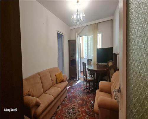 APARTAMENT 3 CAMRE ETAJ 1 VLAICU